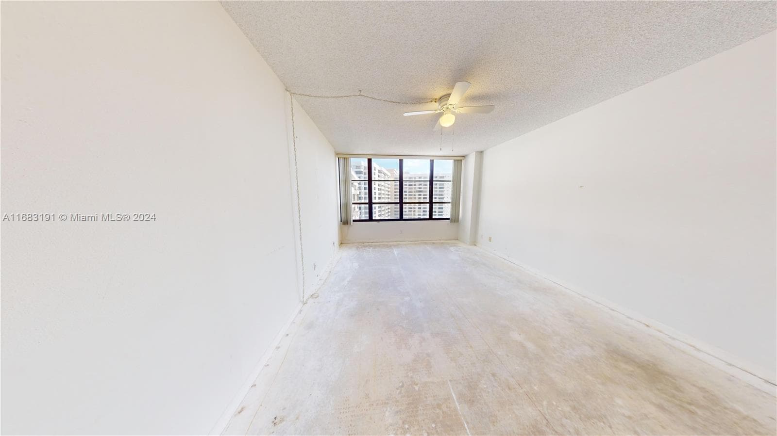 600 THREE ISLANDS BLVD 1716 photo 16