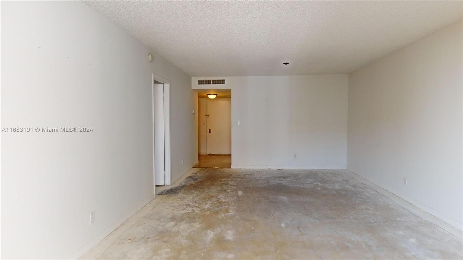 600 THREE ISLANDS BLVD 1716 photo 12