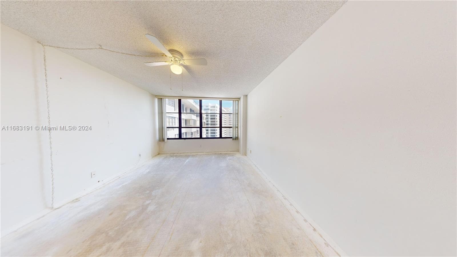 600 THREE ISLANDS BLVD 1716 photo 22