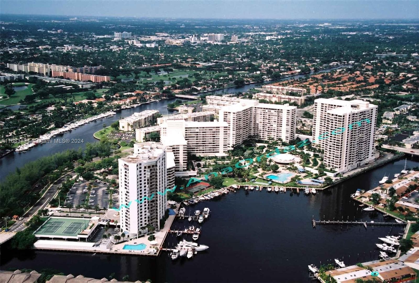600 THREE ISLANDS BLVD 1716 photo 1