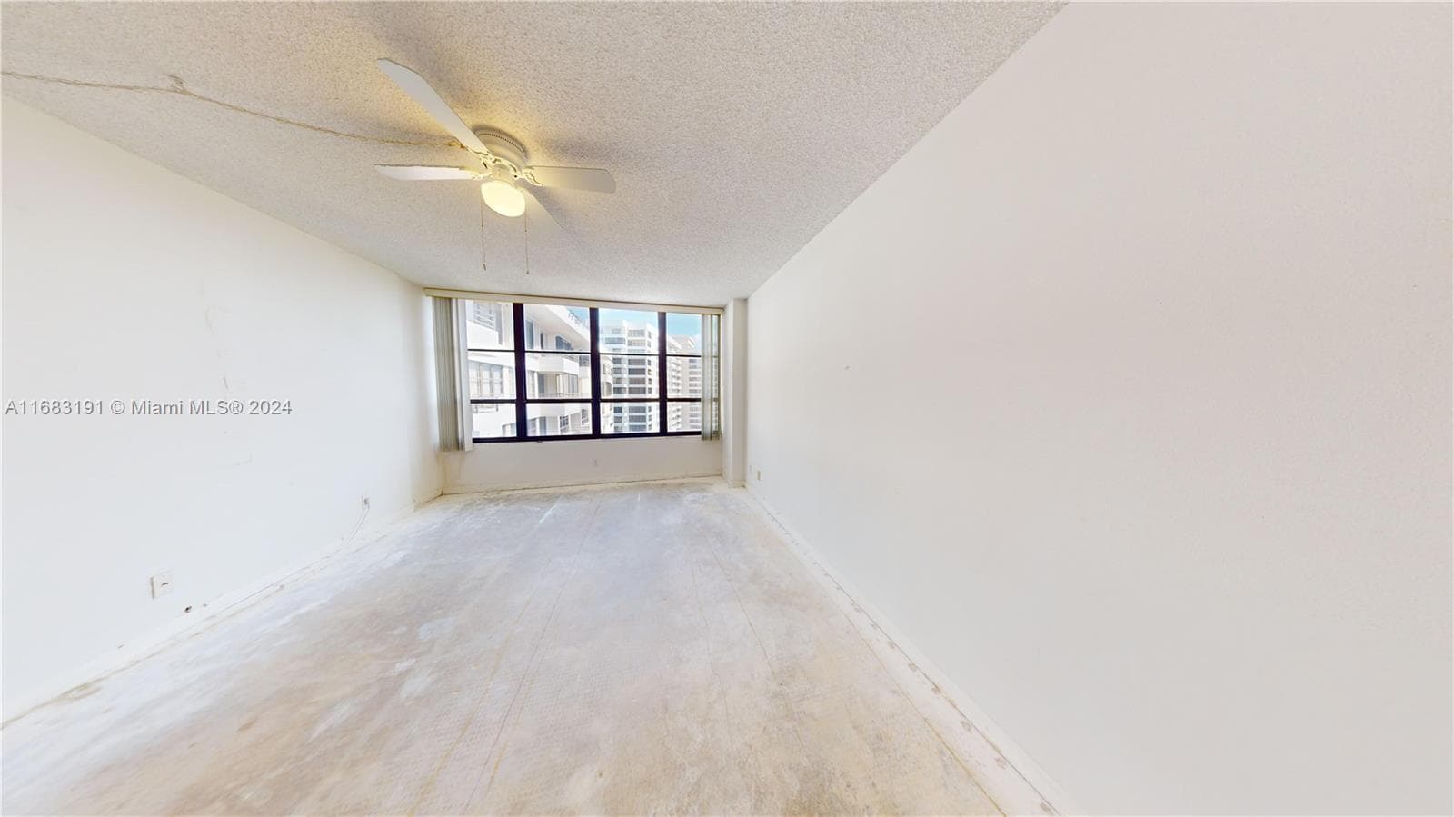 600 THREE ISLANDS BLVD 1716 photo 20