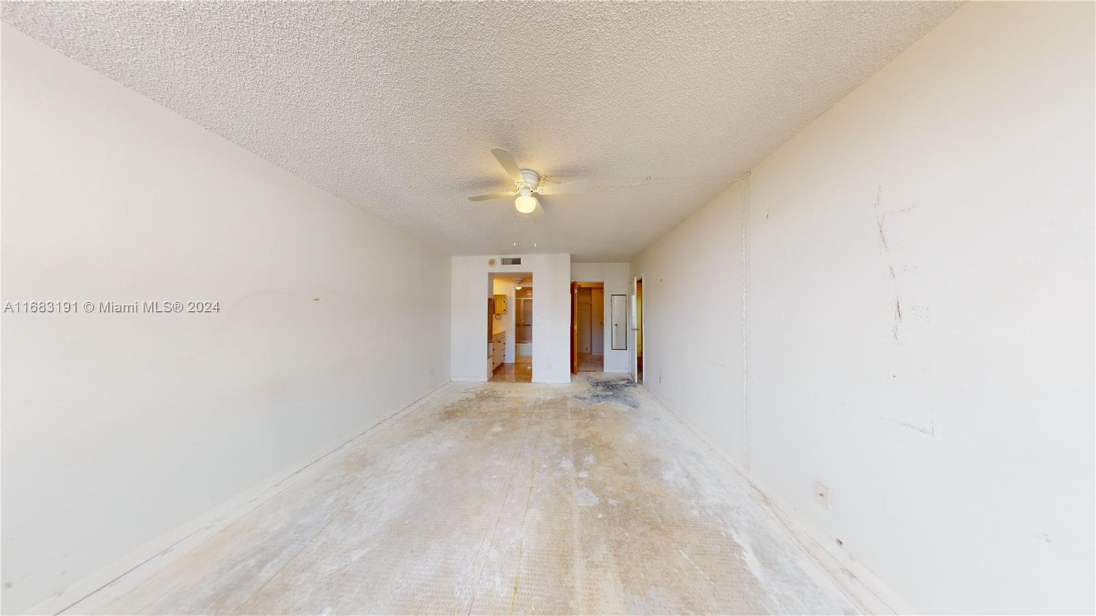 600 THREE ISLANDS BLVD 1716 photo 10