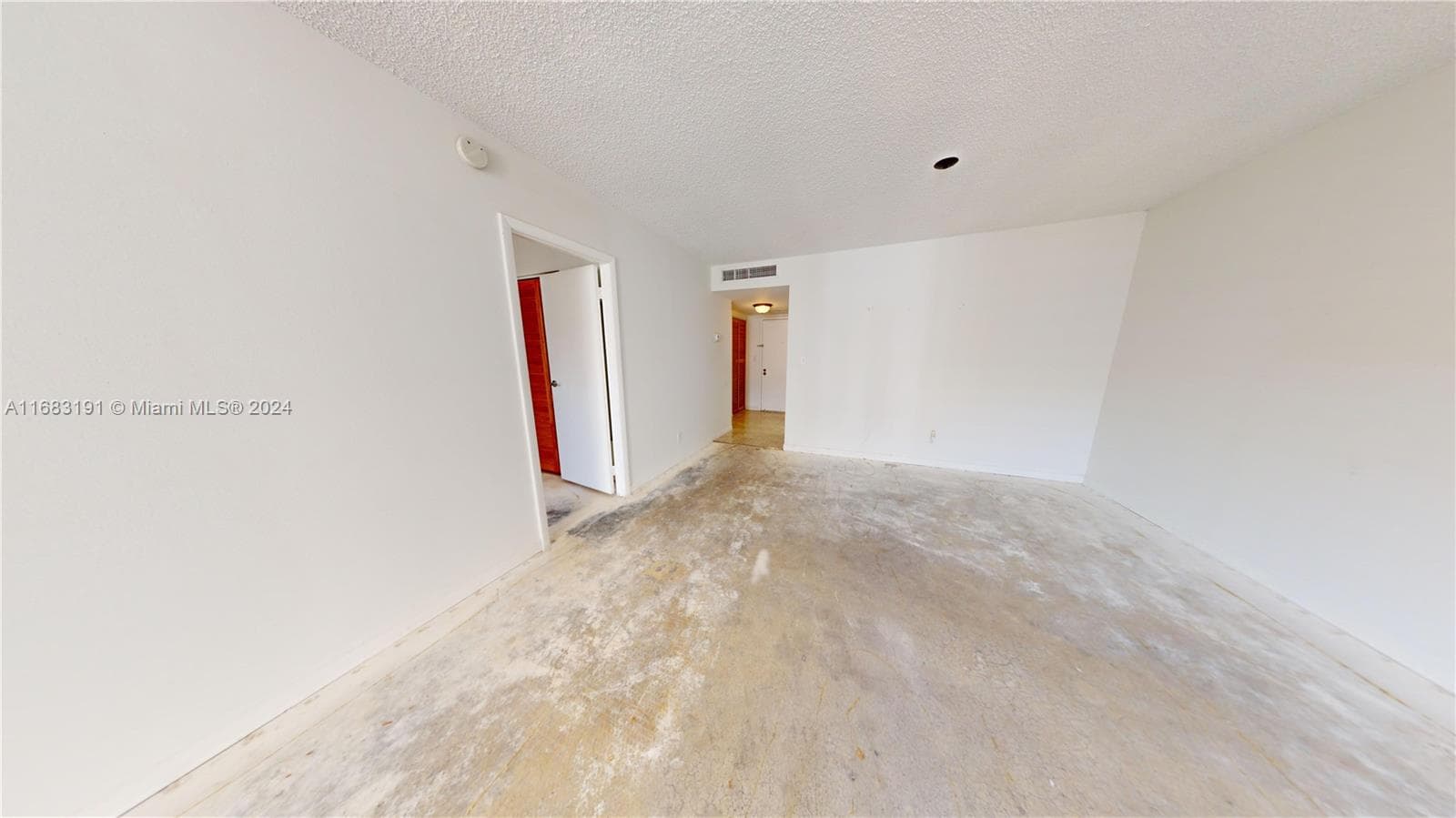 600 THREE ISLANDS BLVD 1716 photo 11