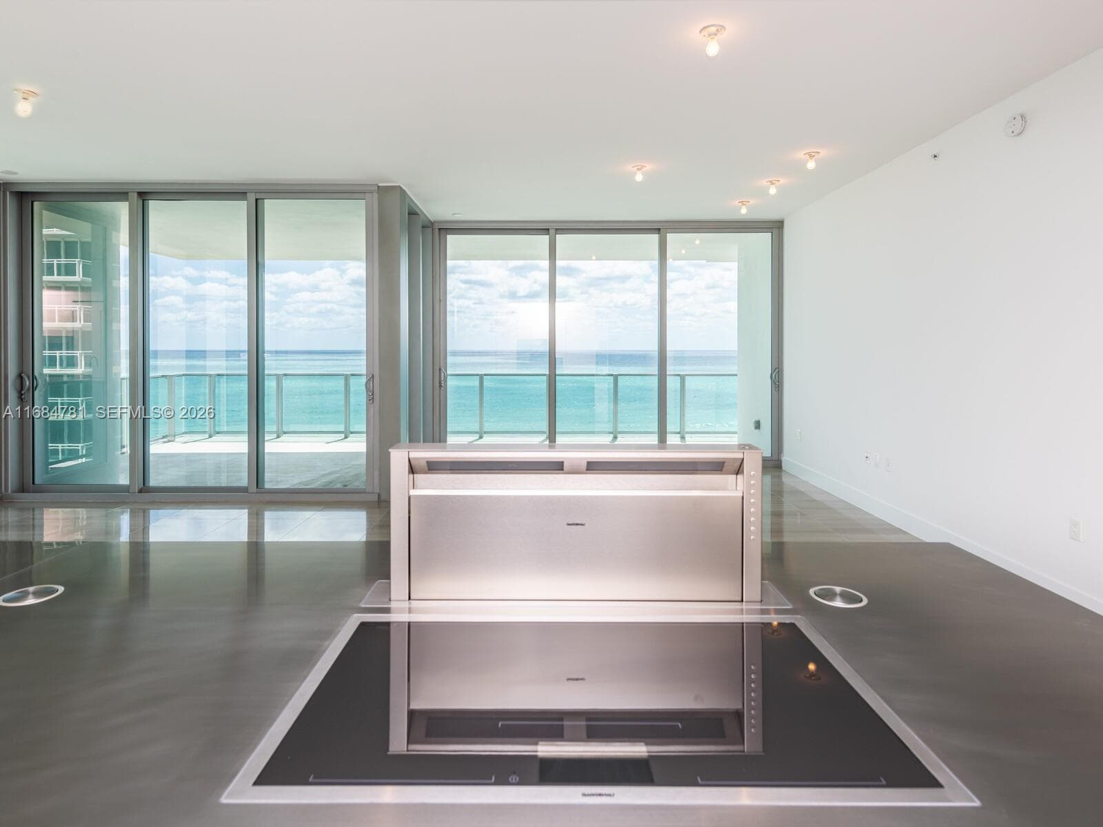 6901 Collins Ave 701 photo 19