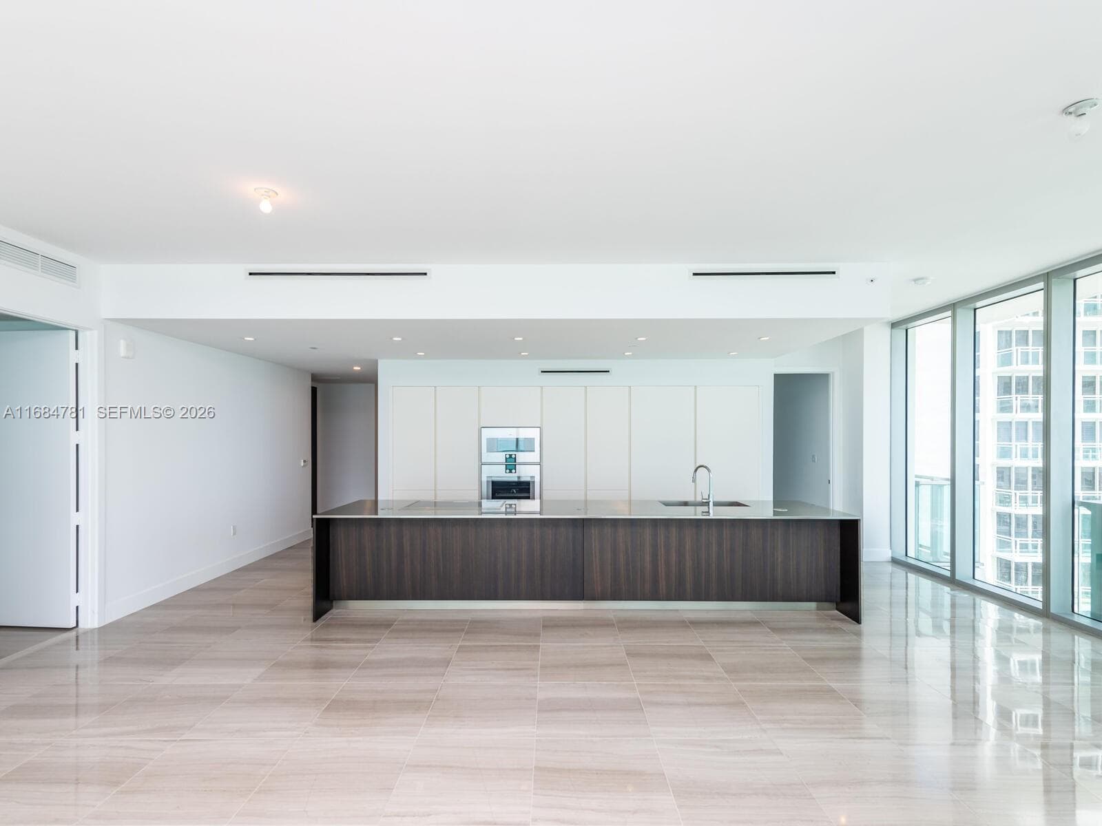 6901 Collins Ave 701 photo 8
