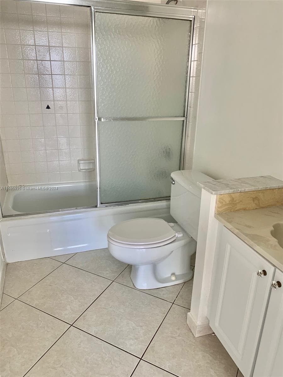 600 Three Islands Blvd 1817 photo 13