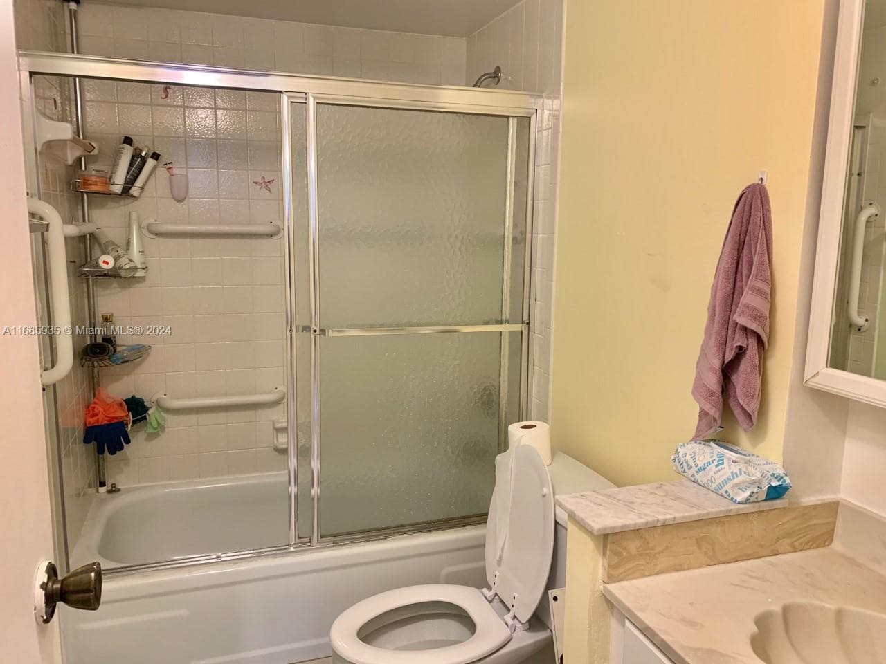 600 Three Islands Blvd 1817 photo 12