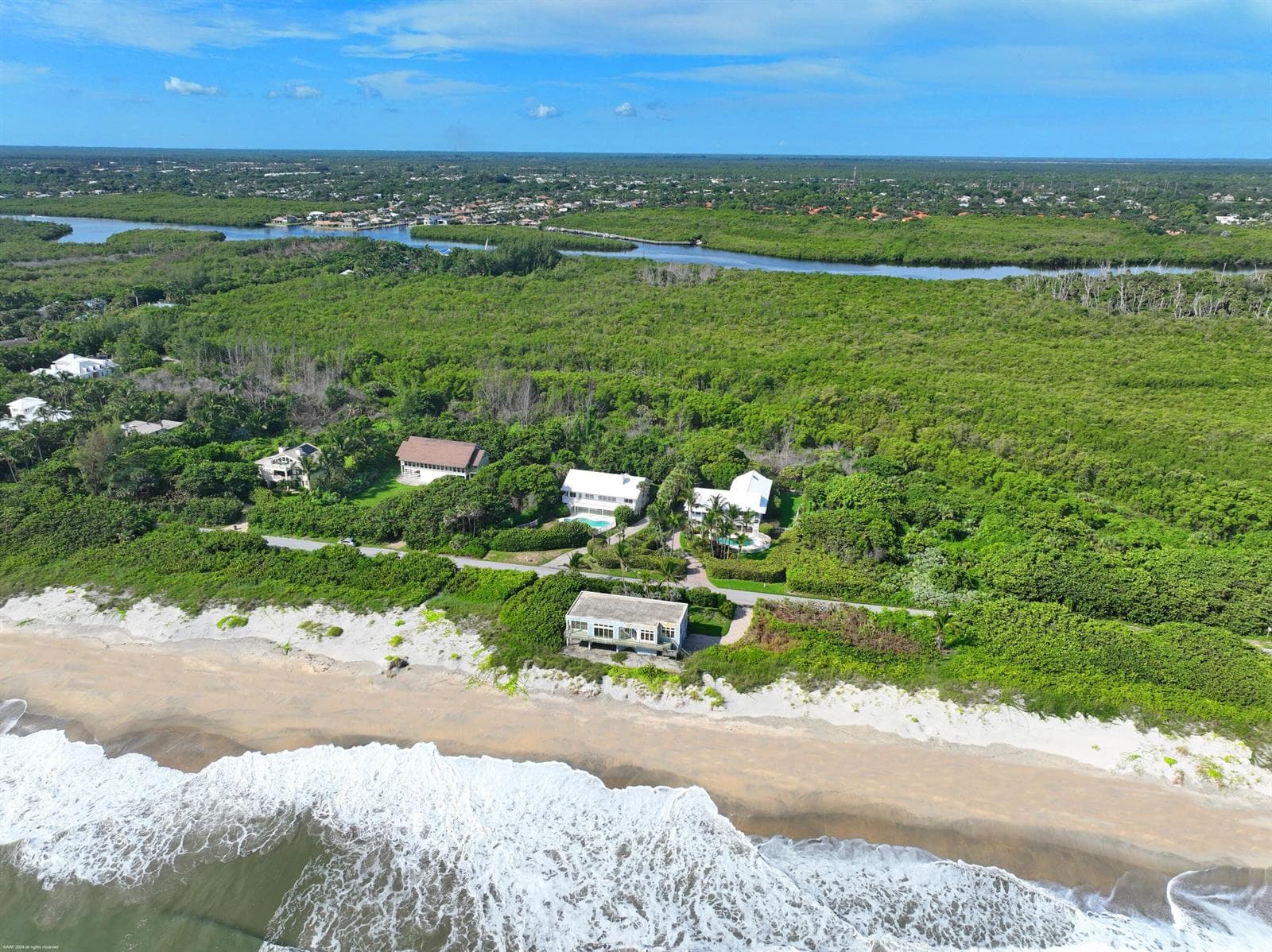 162 N Beach Road photo 11