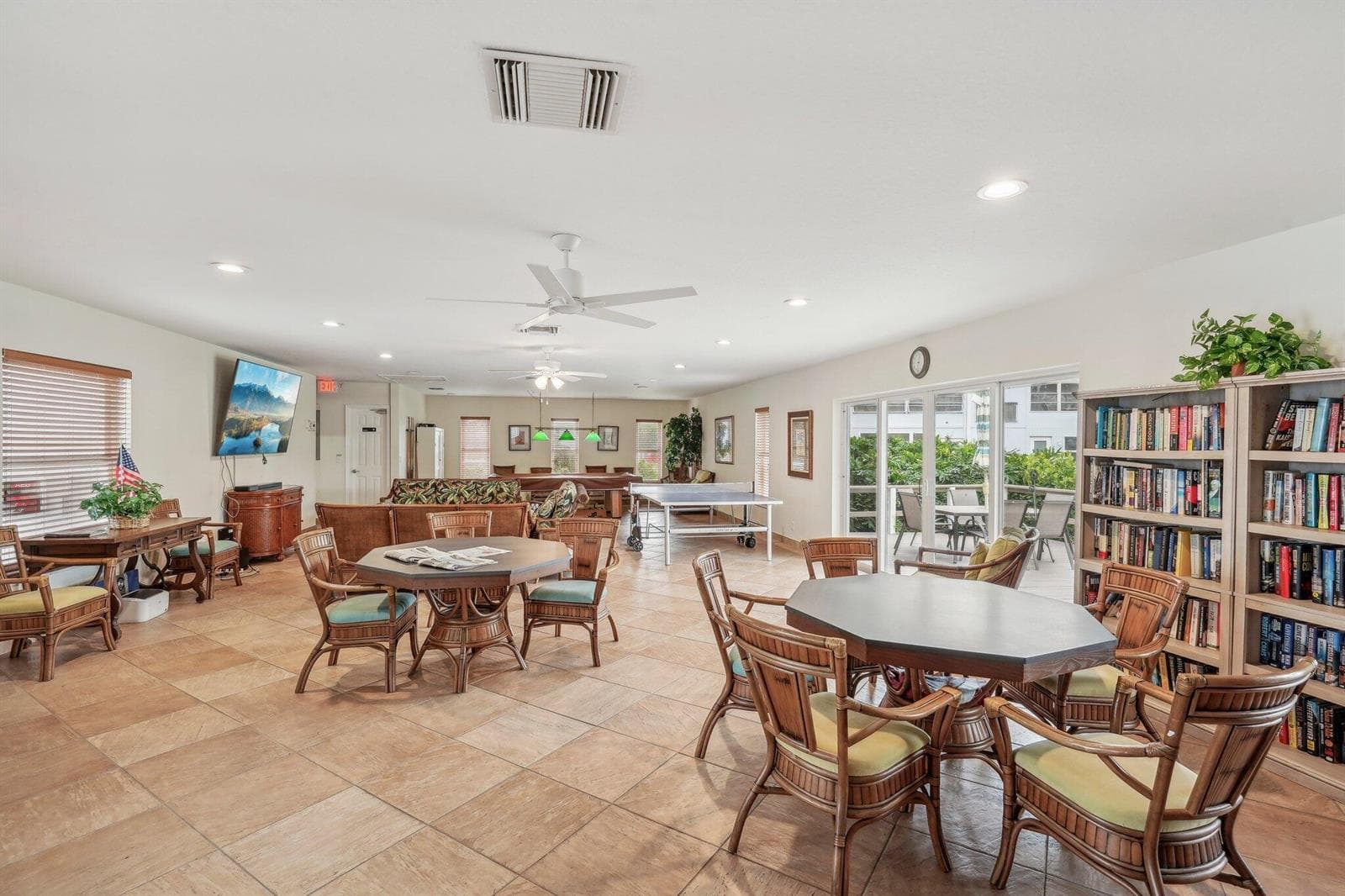 5540 N Ocean Boulevard 212 photo 22