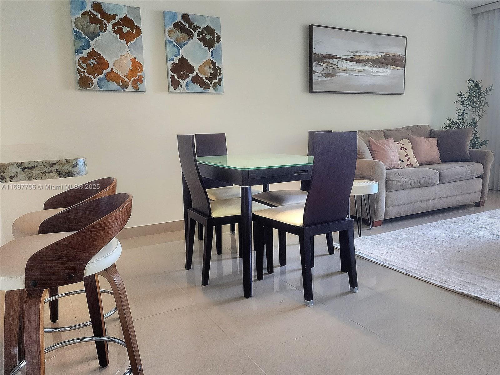3505 S Ocean Dr 507 photo 5