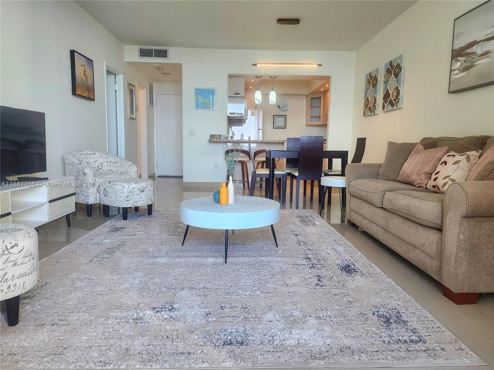 3505 S Ocean Dr 507 photo 4