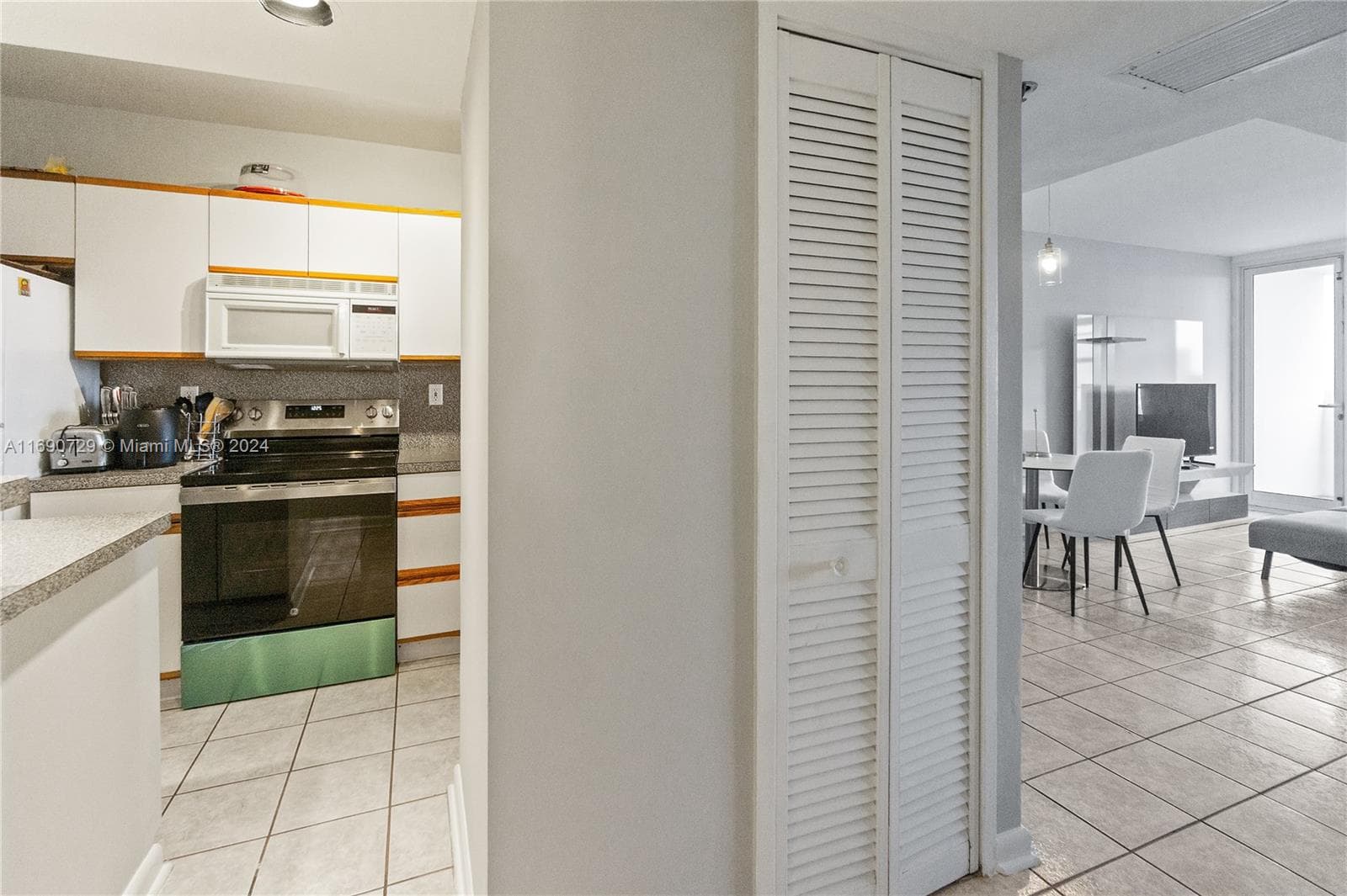 100 Lincoln Rd 1019 photo 7
