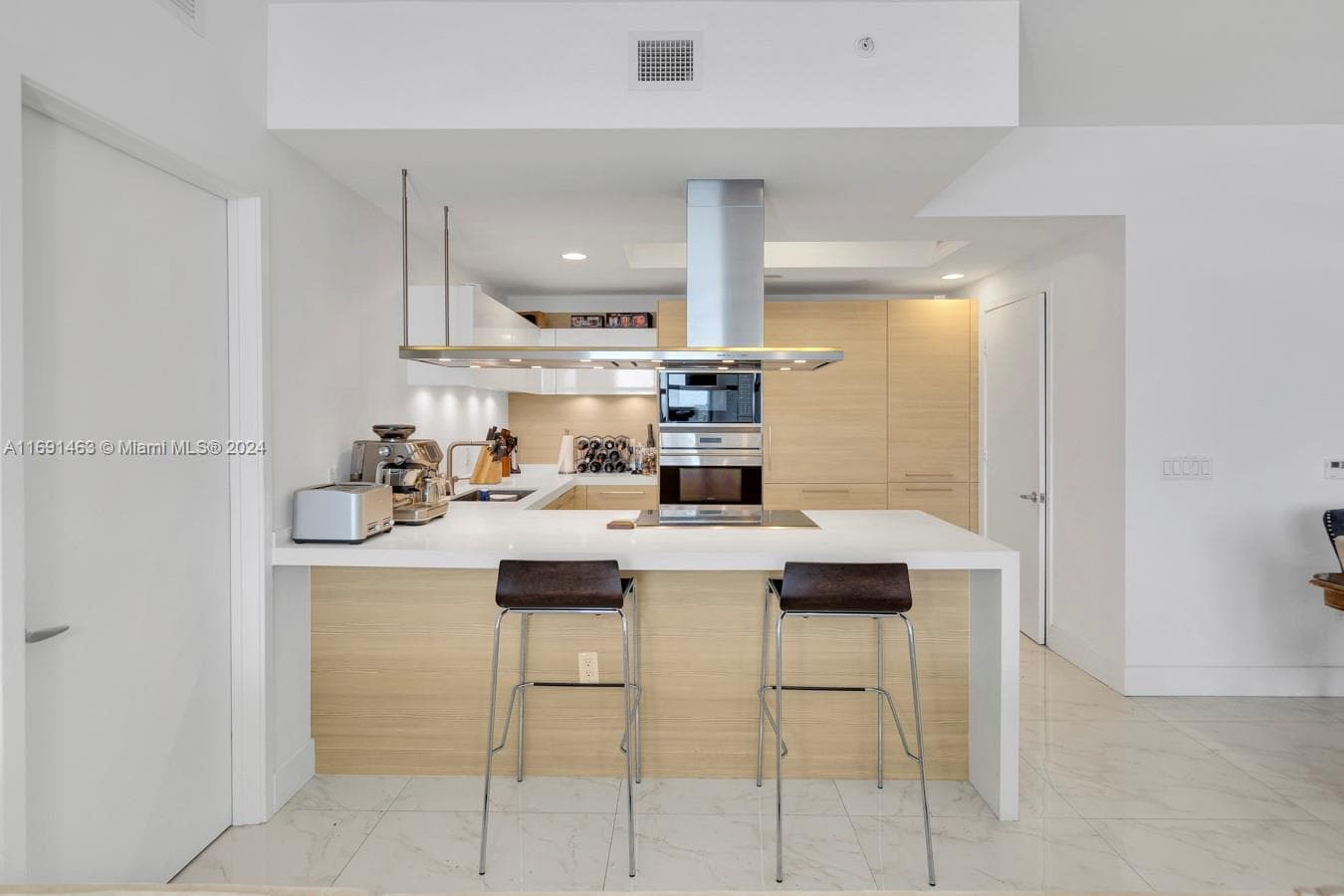 17301 Biscayne Blvd 1404 photo 11