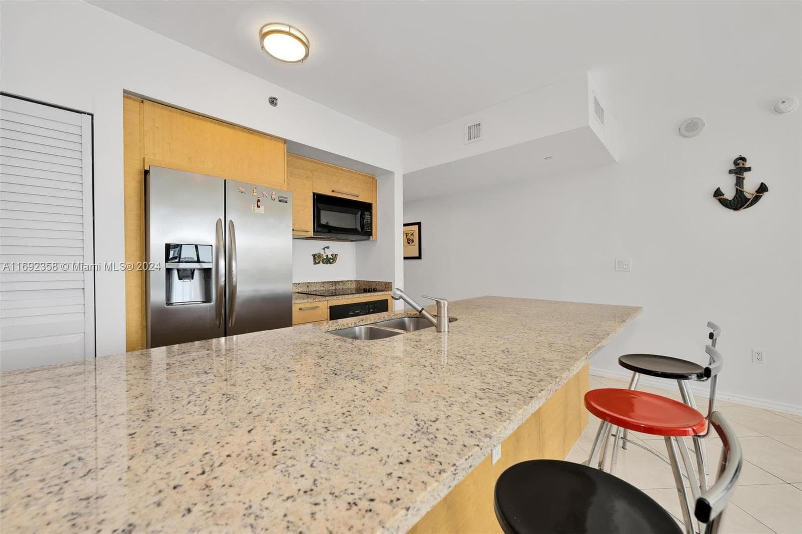 1830 S Ocean Dr 2505 photo 20