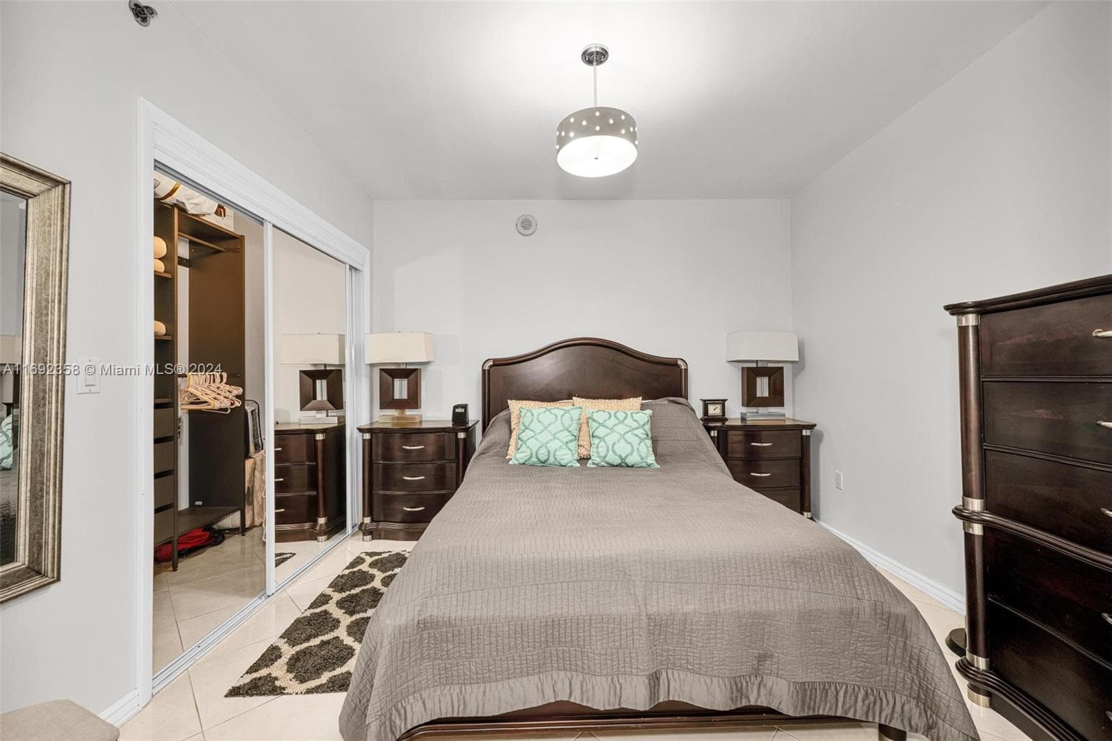 1830 S Ocean Dr 2505 photo 10
