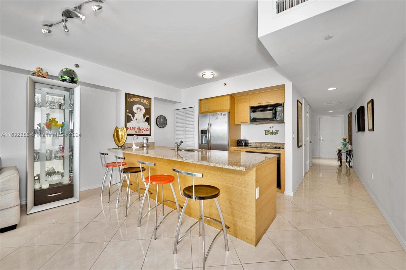 1830 S Ocean Dr 2505 photo 11