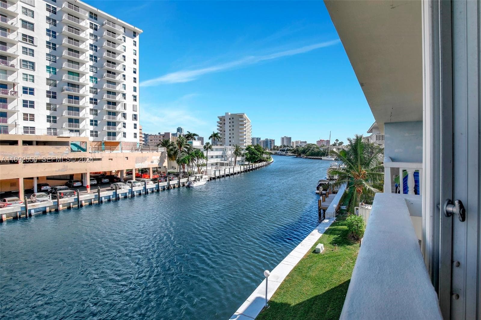 450 Paradise Isle Blvd 307 & 308 photo 3