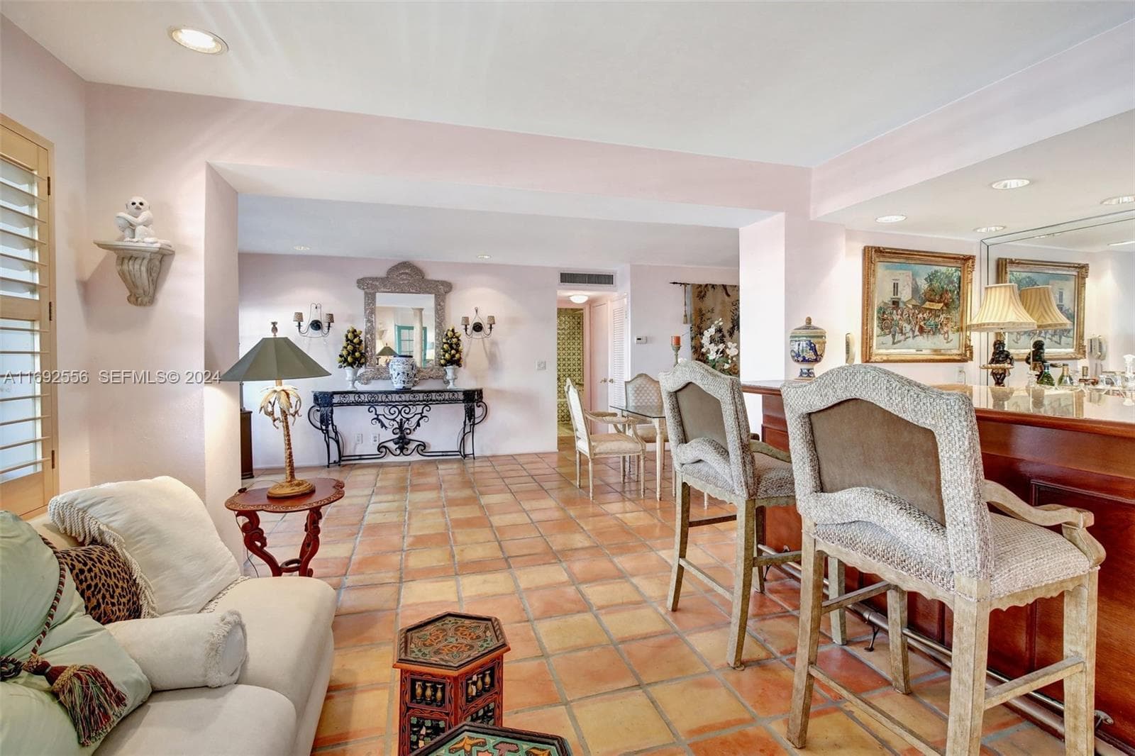 450 Paradise Isle Blvd 307 & 308 photo 14