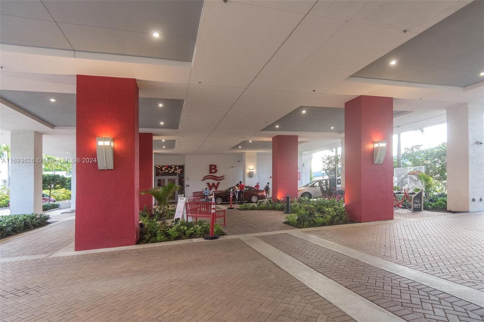 2600 E Hallandale Beach Blvd T3307 photo 21