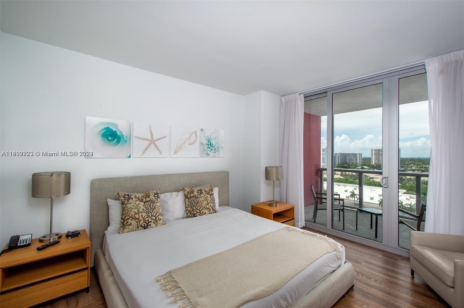 2602 E Hallandale Beach Blvd R1606 photo 6