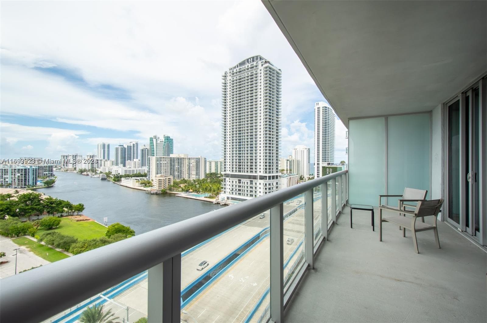 2602 E Hallandale Beach Blvd R1606 photo 12