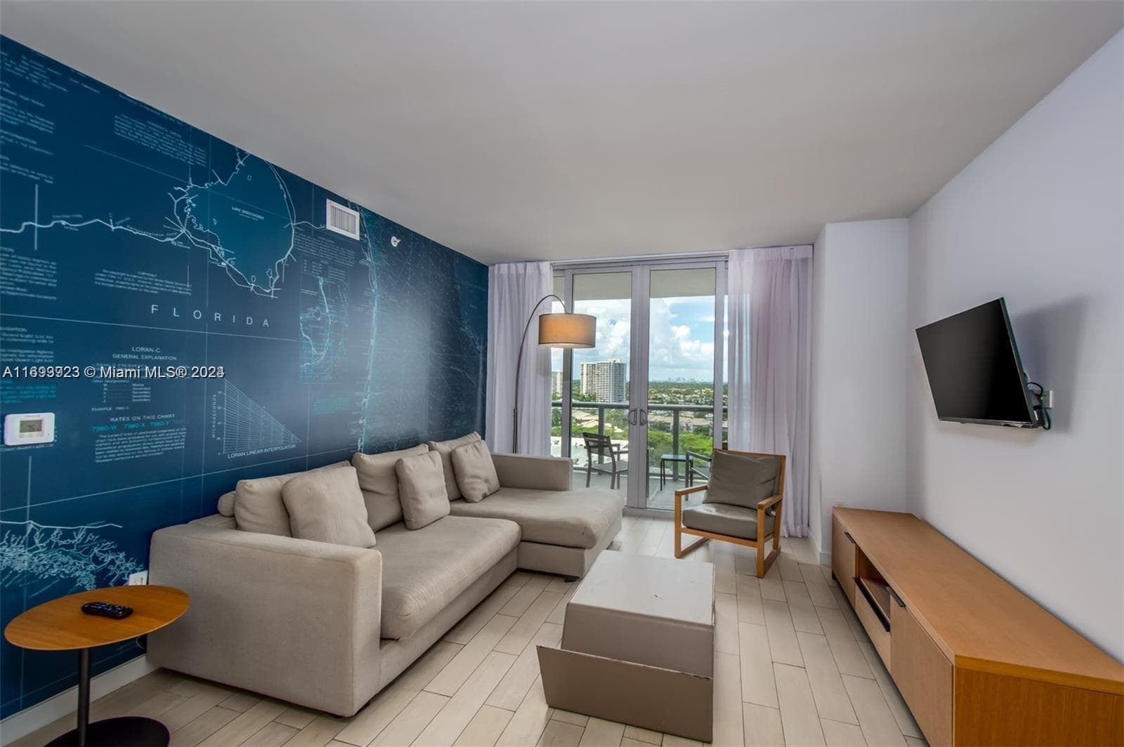 2602 E Hallandale Beach Blvd R1606 photo 21