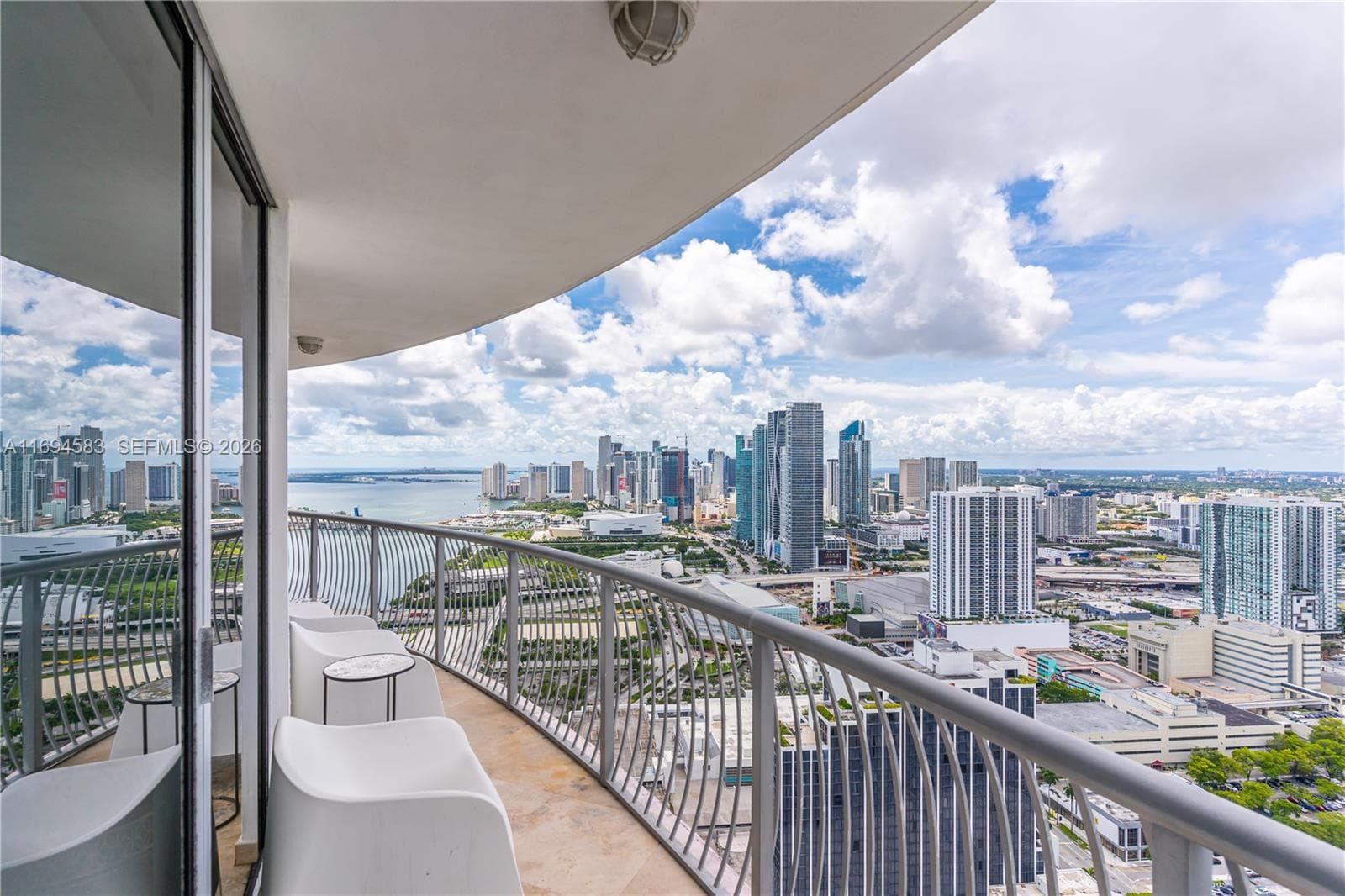 1750 N Bayshore Dr 5014 photo 18