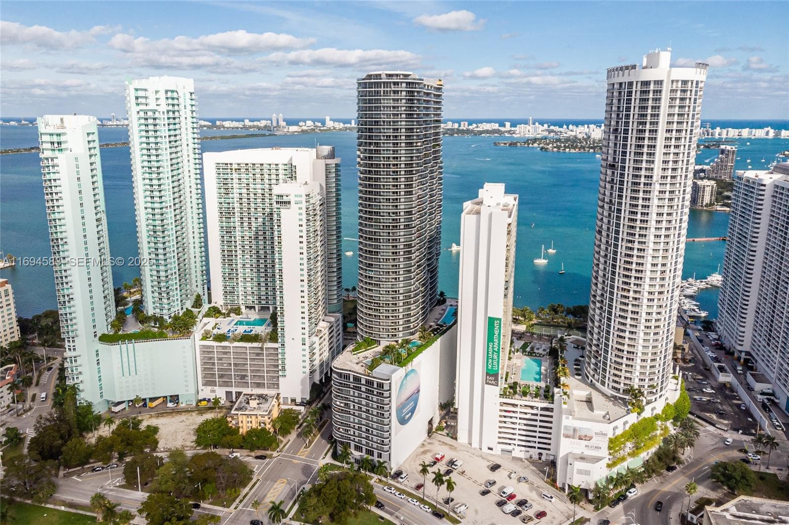 1750 N Bayshore Dr 5014 photo 11