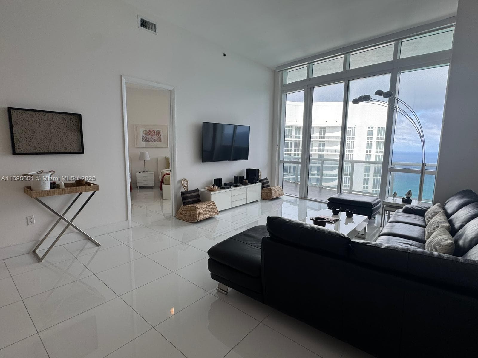 15811 Collins Ave 4203 photo 7