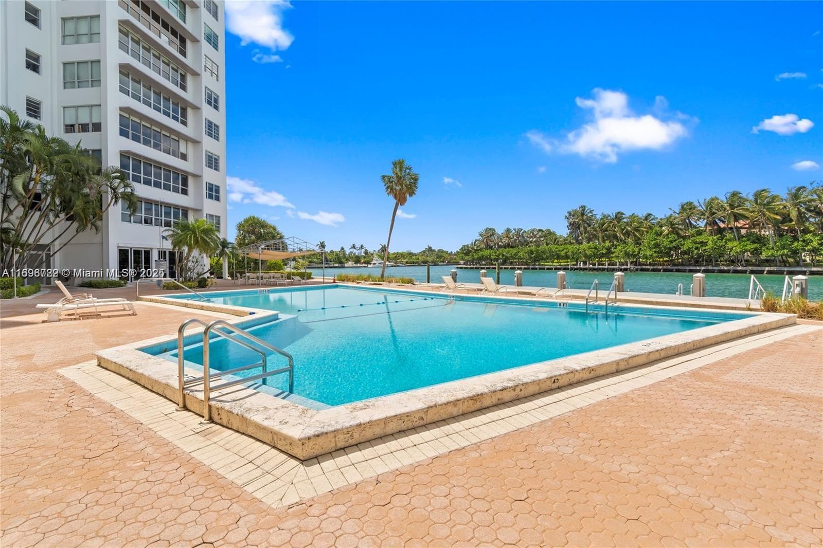 9102 Bay Harbor 4B photo 17