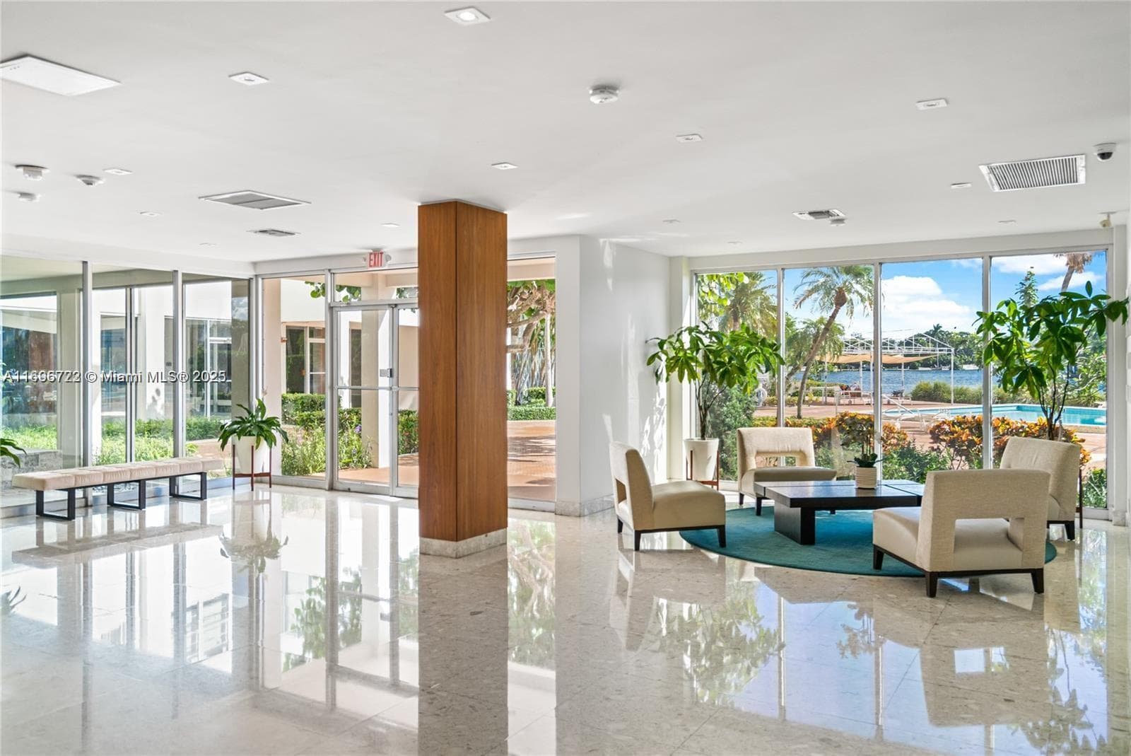 9102 Bay Harbor 4B photo 11
