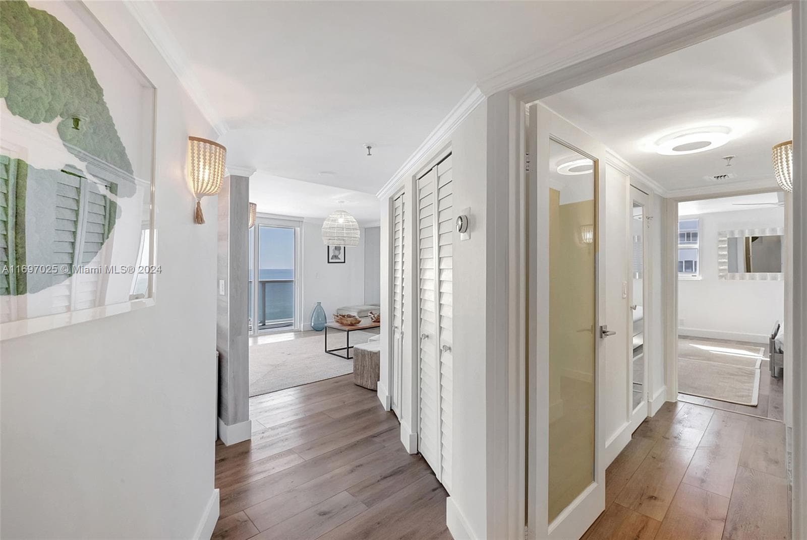 2401 Collins Ave 1902 photo 19