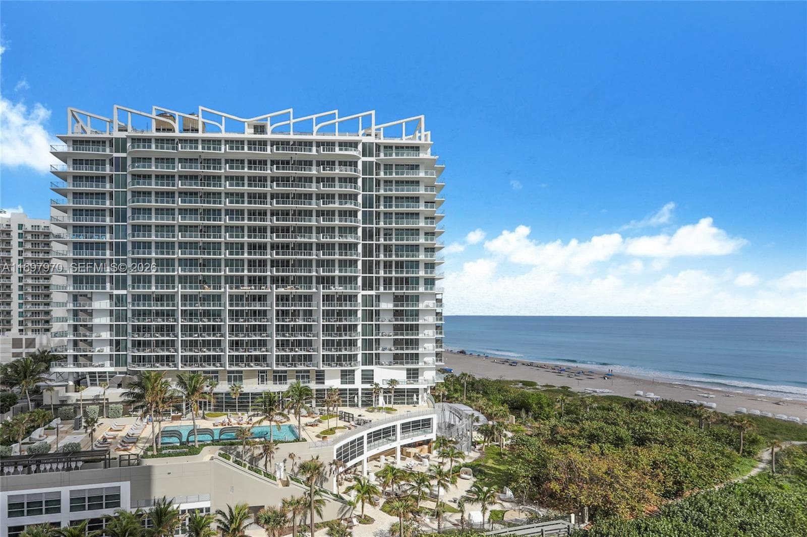 3000 N Ocean Dr 10B photo 1