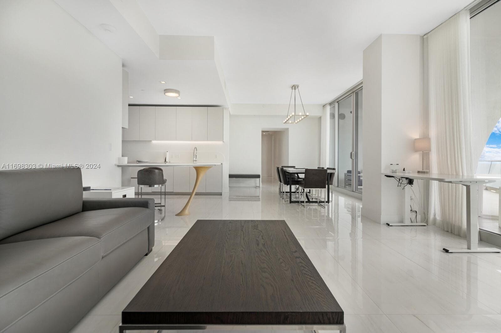16901 Collins Ave 1402 photo 8