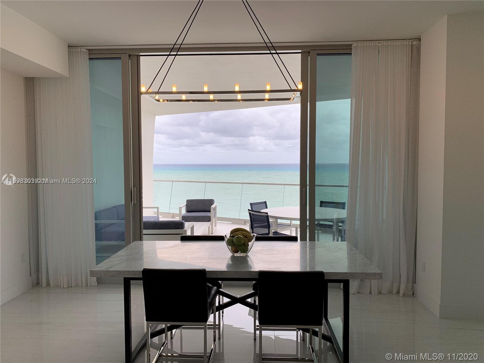 16901 Collins Ave 1402 photo 21