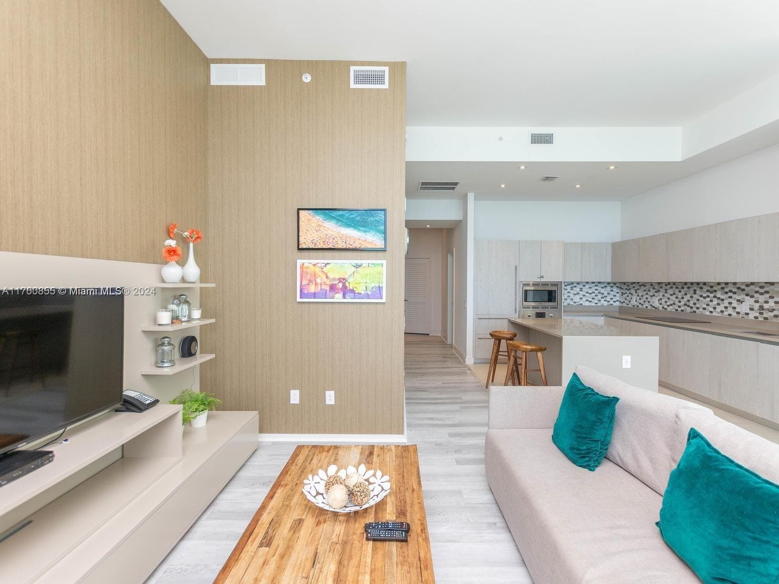 4111 S Ocean Dr 601 photo 13