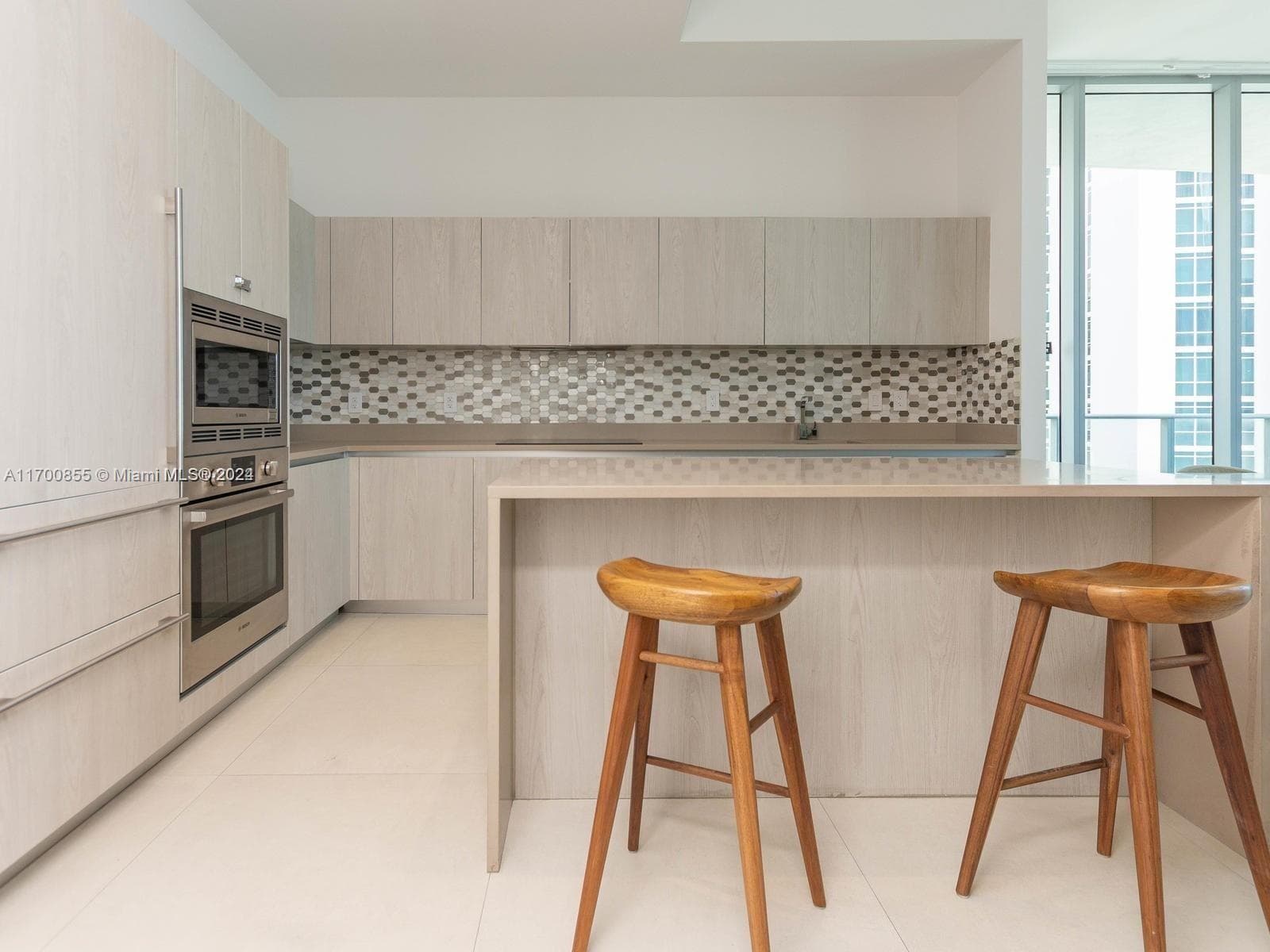 4111 S Ocean Dr 601 photo 7