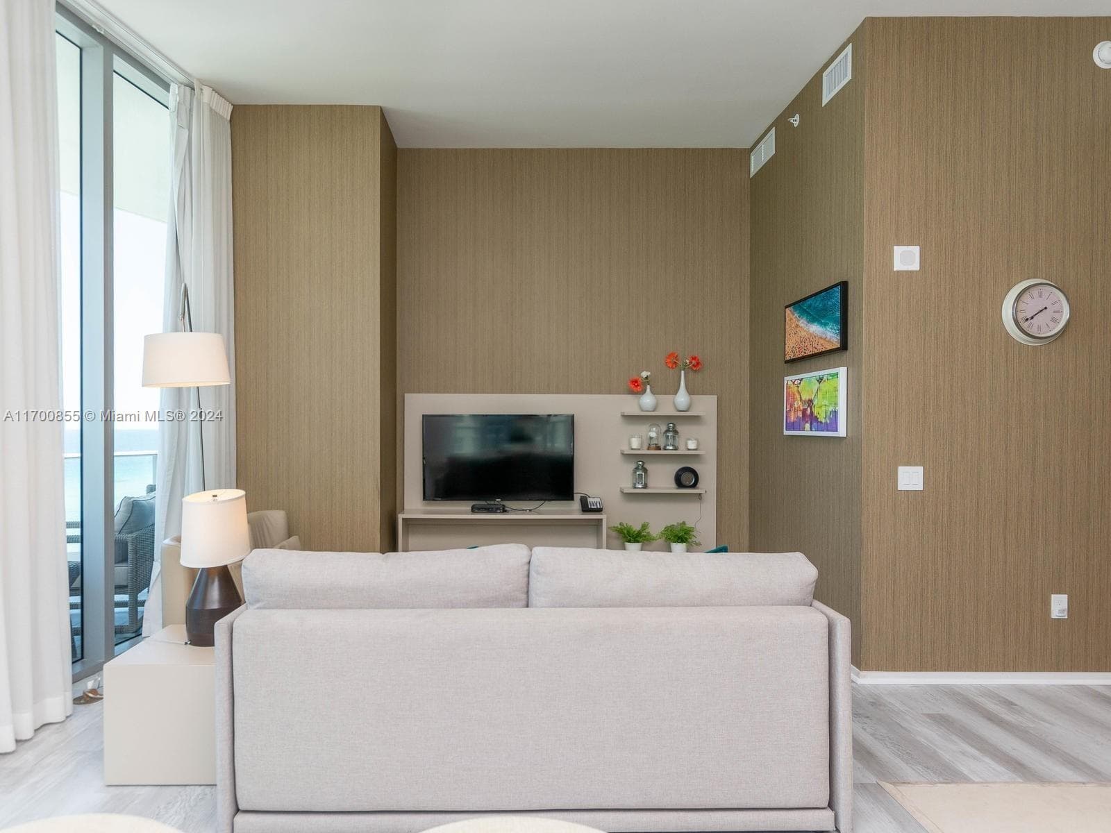 4111 S Ocean Dr 601 photo 14