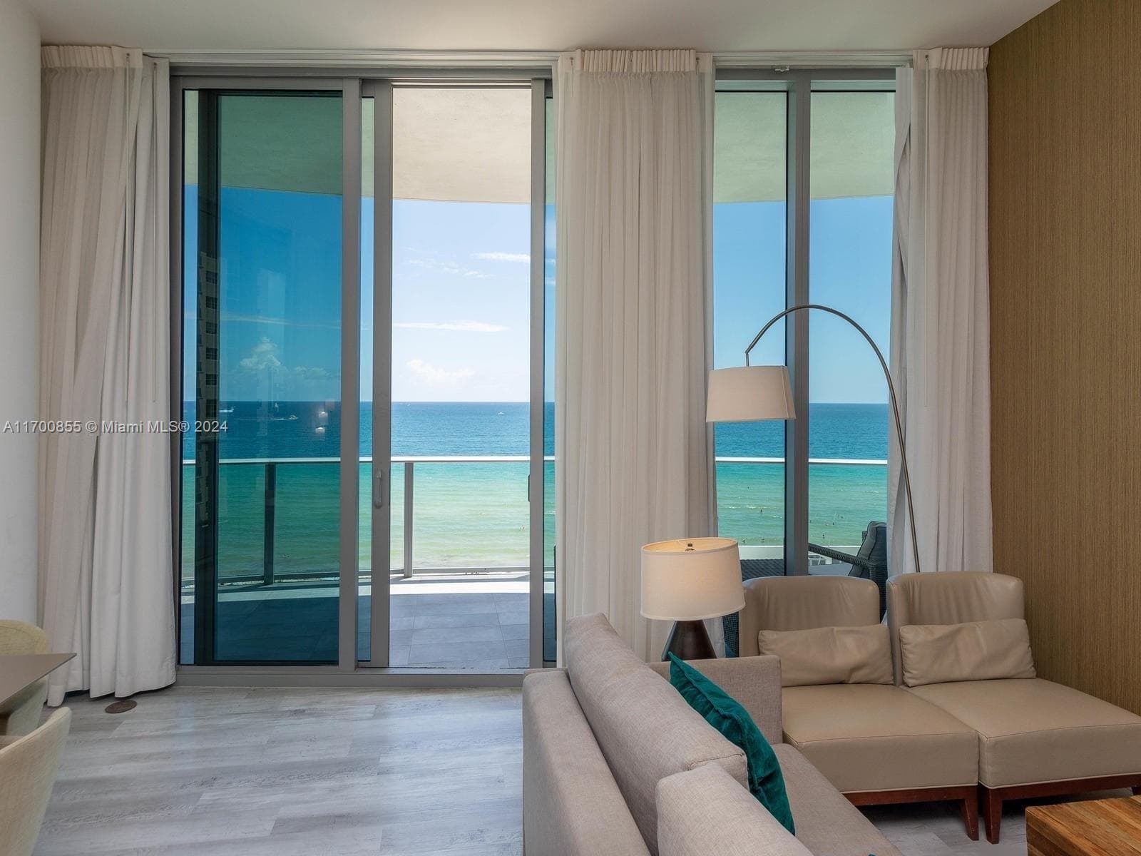 4111 S Ocean Dr 601 photo 15