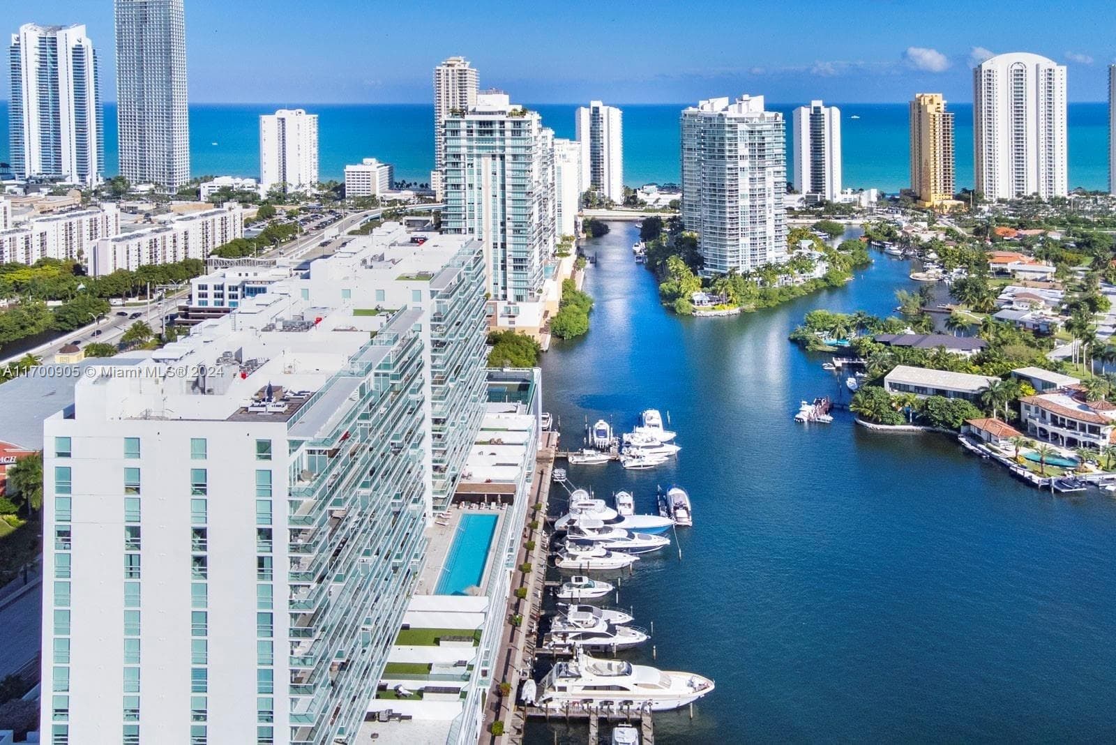 400 Sunny Isles Blvd UL-7 photo 6