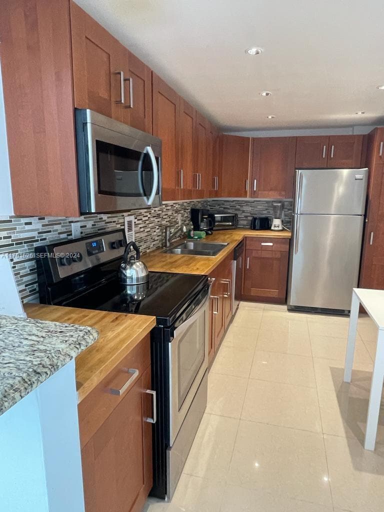 3801 S Ocean Dr 8U photo 12
