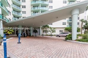 3801 S Ocean Dr 8U photo 3