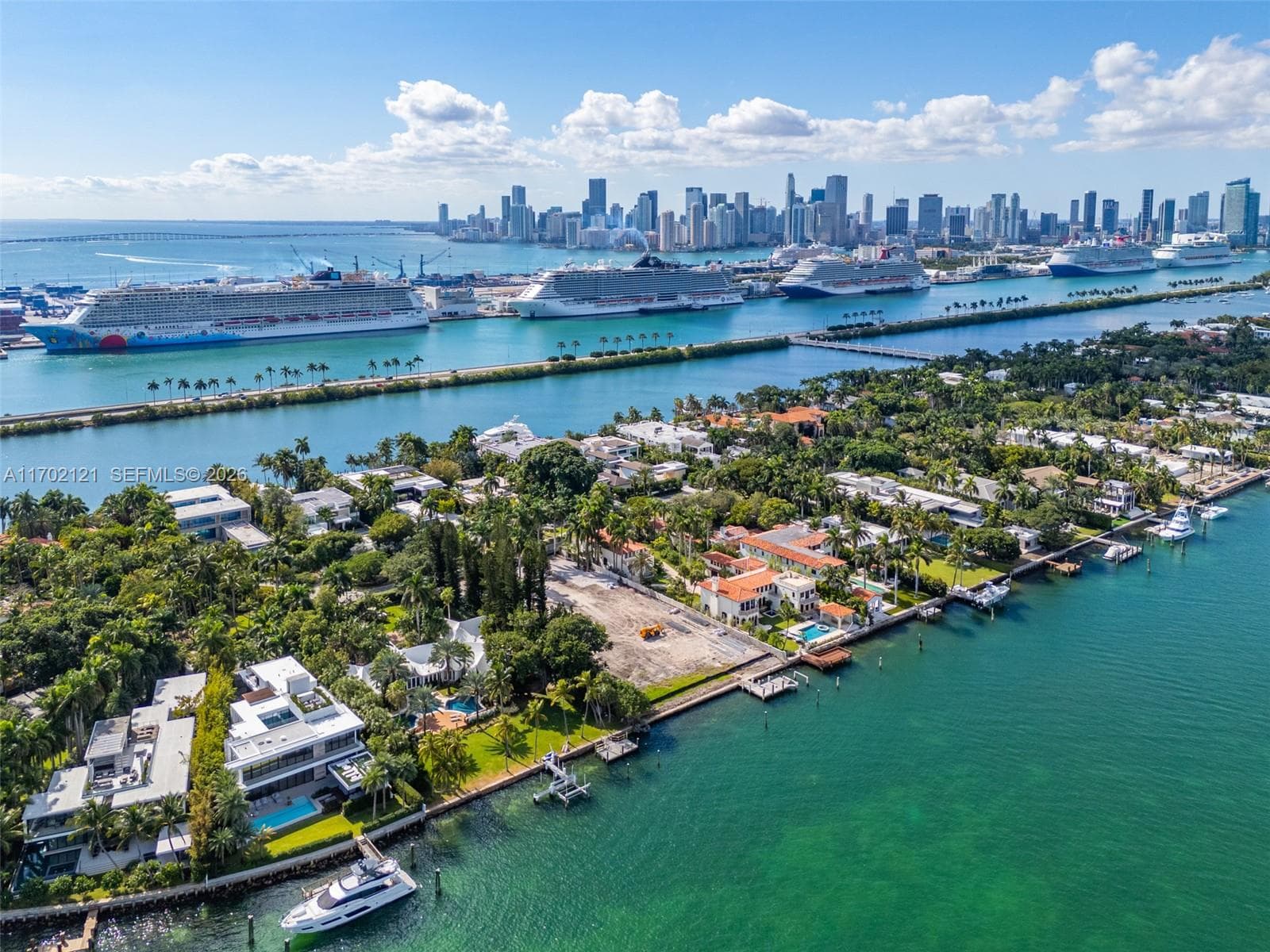 49 Palm Ave 2