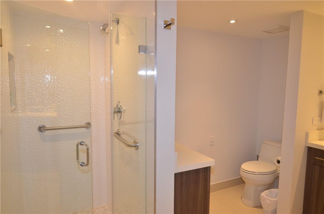 19355 Turnberry Way 7-L photo 19