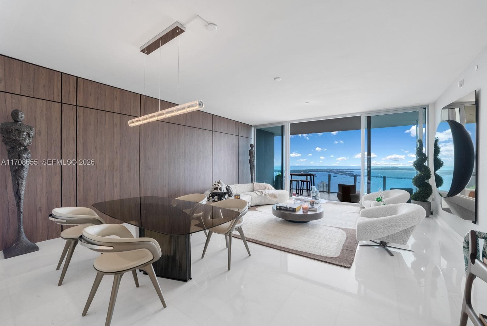 300 Biscayne Blvd Way 4703 photo 3
