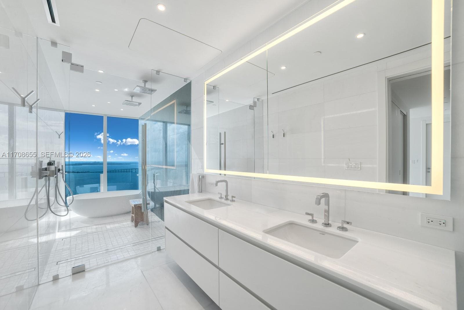 300 Biscayne Blvd Way 4703 photo 15