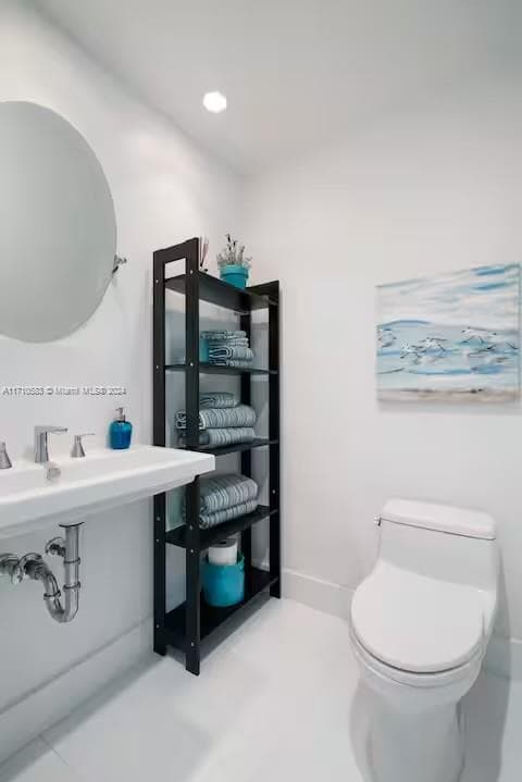 100 Lincoln Rd 739 photo 17