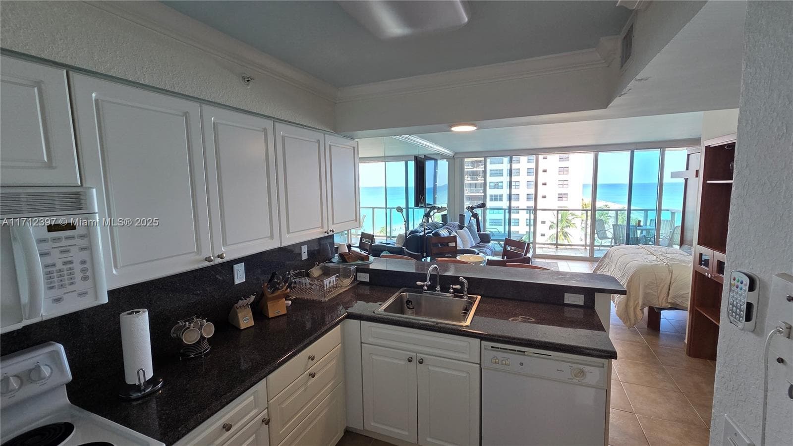 2501 S OCEAN DRIVE 809 photo 10