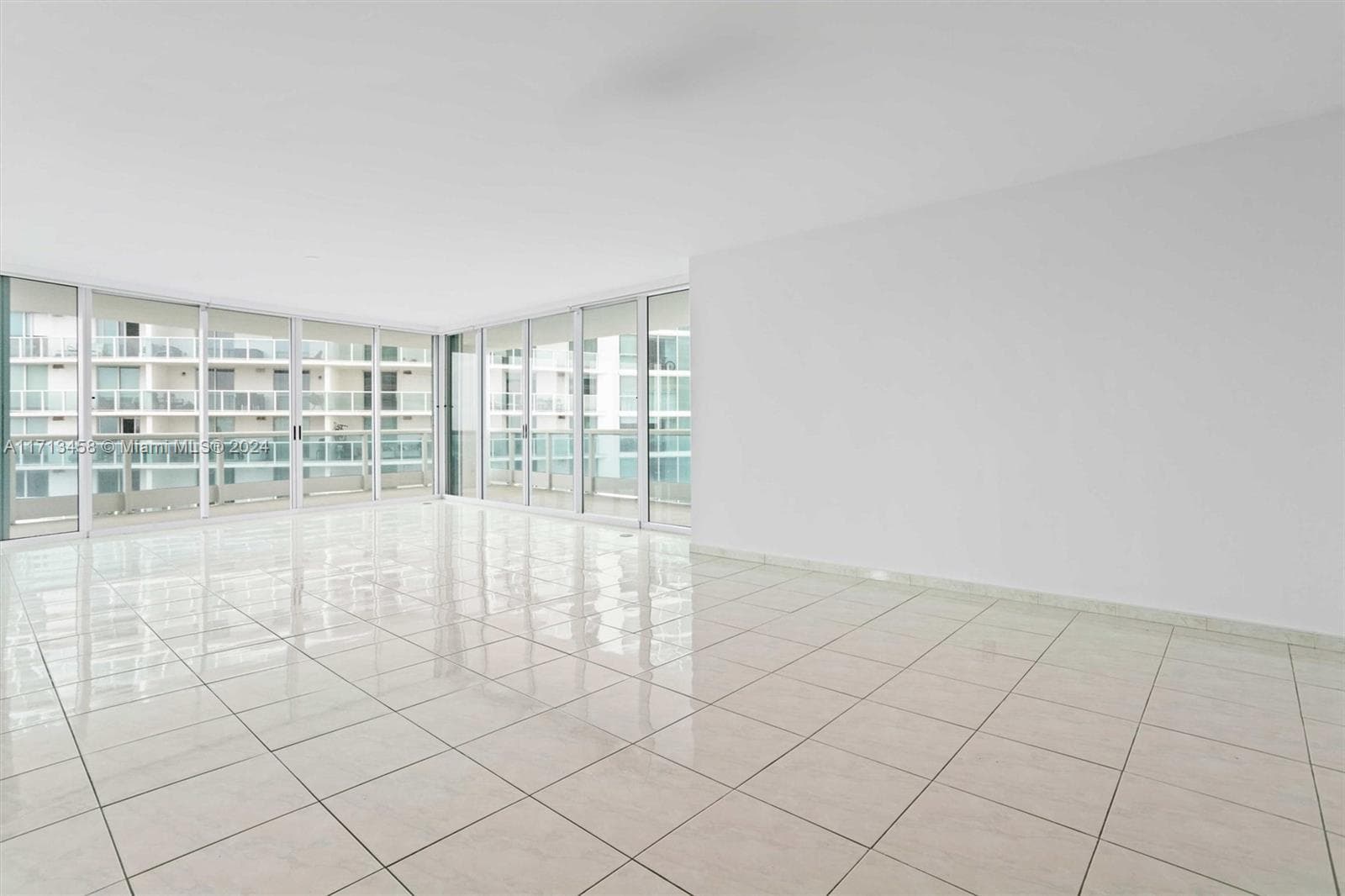 2127 Brickell Ave 2804 photo 6