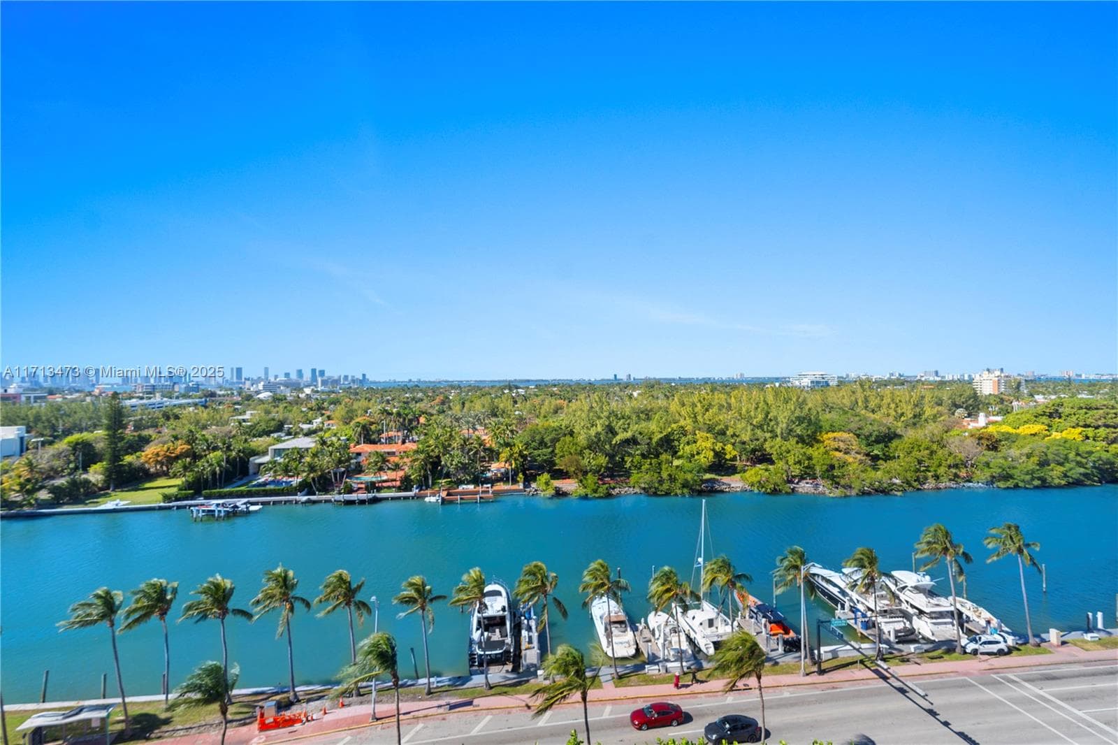 4401 Collins Ave 1015/1017 photo 6